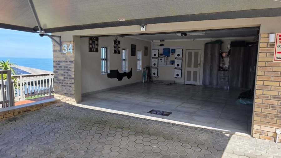 3 Bedroom Property for Sale in Dana Bay Western Cape